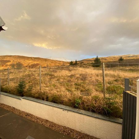 Highland Stays - Ben View Room & Jacuzzi Bath Fort William Extérieur photo